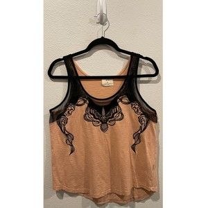 PINS AND NEEDLES Black Peach Lace Sleeveless Top